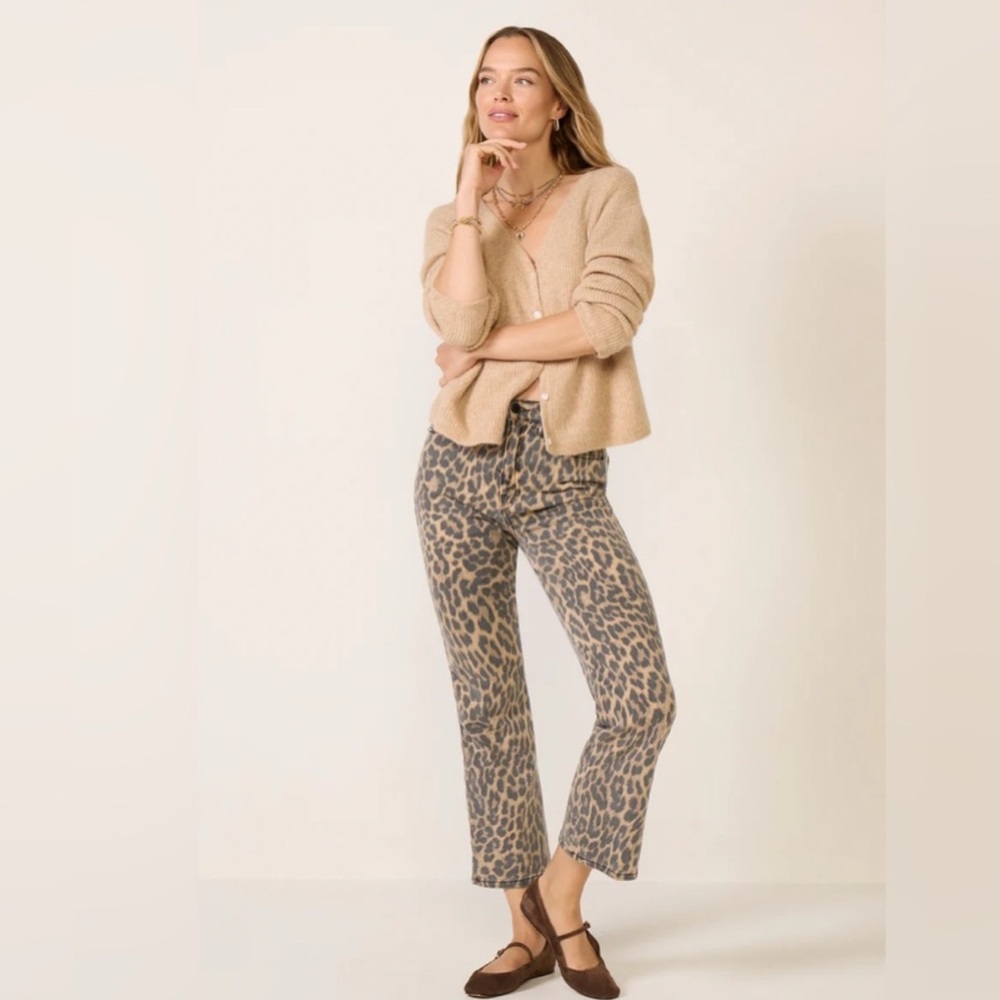 GOOD AMERICAN Good Kick Flare - Lucky Leopard - Size 4/27 NWT